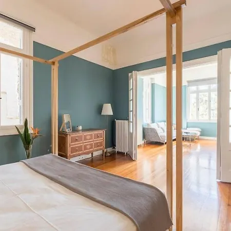 House In Kolonaki With Free Parking Space Афины Экстерьер фото