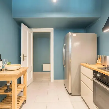 House In Kolonaki With Free Parking Space Афины Экстерьер фото