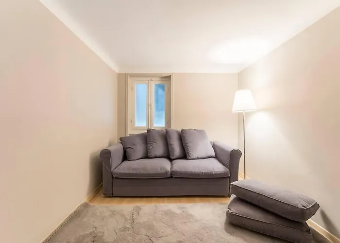 House In Kolonaki With Free Parking Space